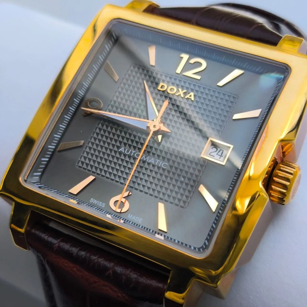 DOXA 290.30r.113r.02